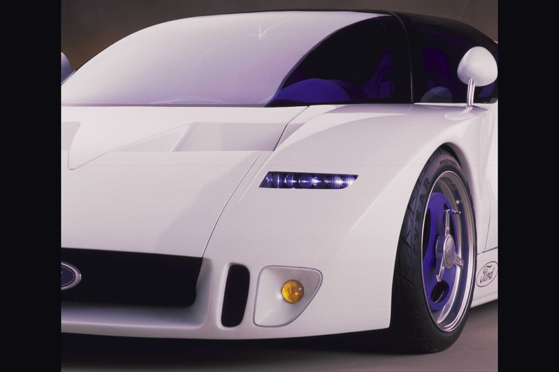 Illustration for article titled The Ford GT90 May Have Been The Greatest Concept Car Ever